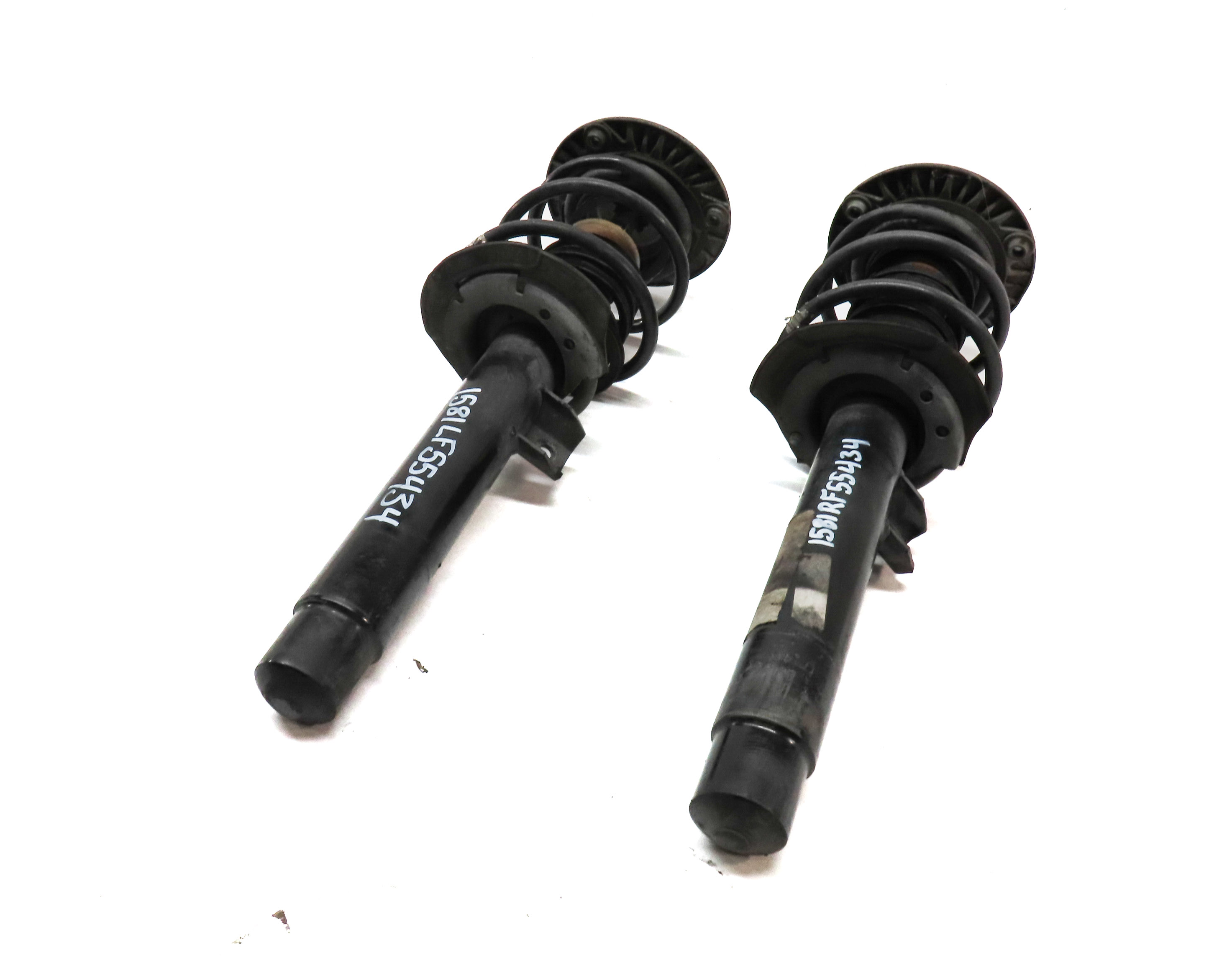 12-18 BMW 320i 328i 335i 340i (F30) RWD SEDAN - FRONT STANDARD SHOCK STRUT SET 2 — exact item pictured